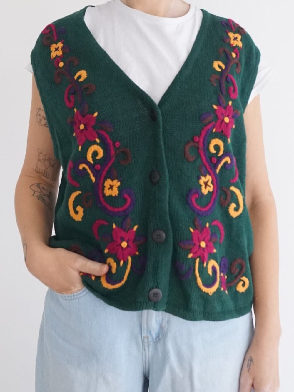Vintage Karen Scott Green Floral Embroidered Button Front Cotton Sweater Vest M